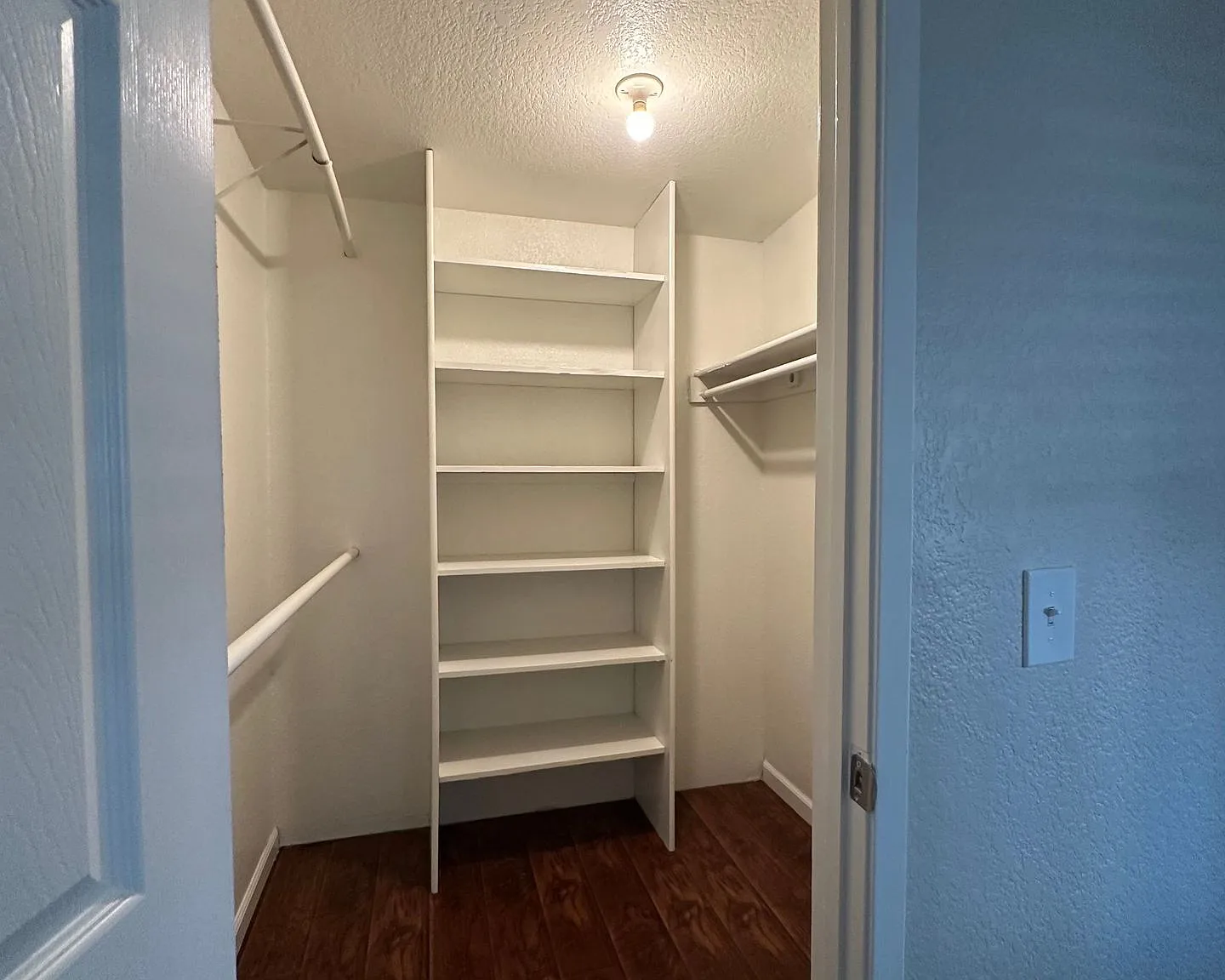 Country Lane - A Must See Community! — Photo 3