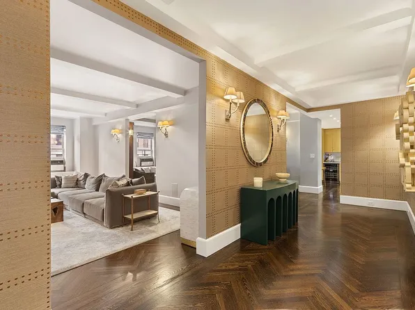 25 E 86th St #3C, New York, NY 10028