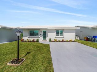 902 SW 17th St, Boynton Beach, FL 33426