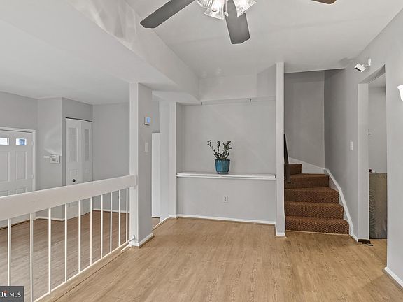 5th image of 254 Michele Cir