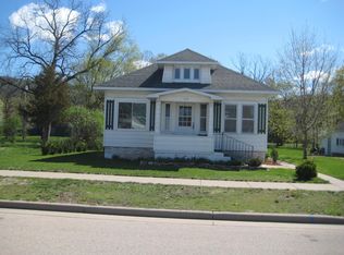 126 N Ohio St, Prairie Du Chien, WI 53821