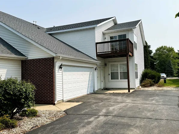 10215 Metalmark Ln #D, Roscoe, IL 61073