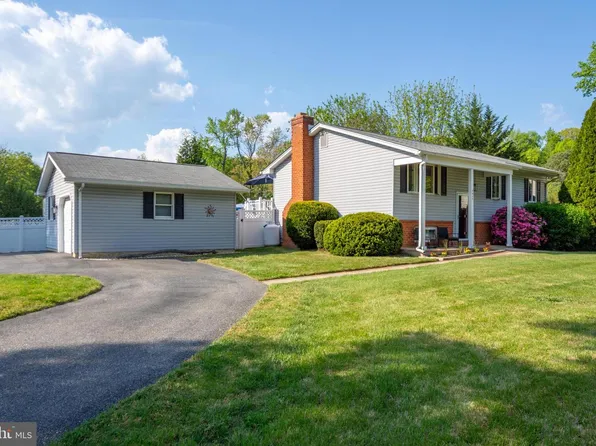 3542 Loch Haven Dr, Edgewater, MD 21037