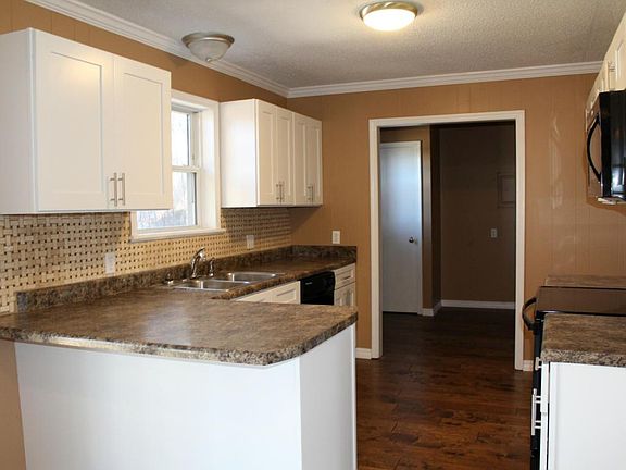 4th image of 168 Dawn Cir
