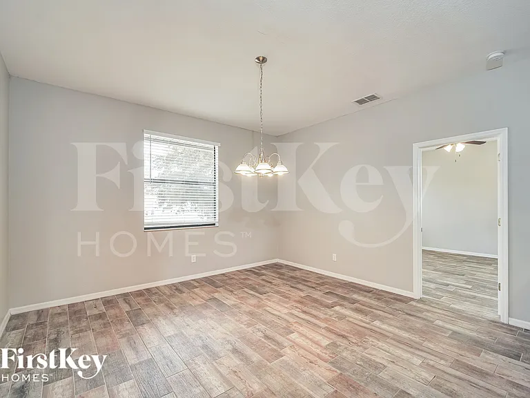 1829 SW California Blvd — Photo 4