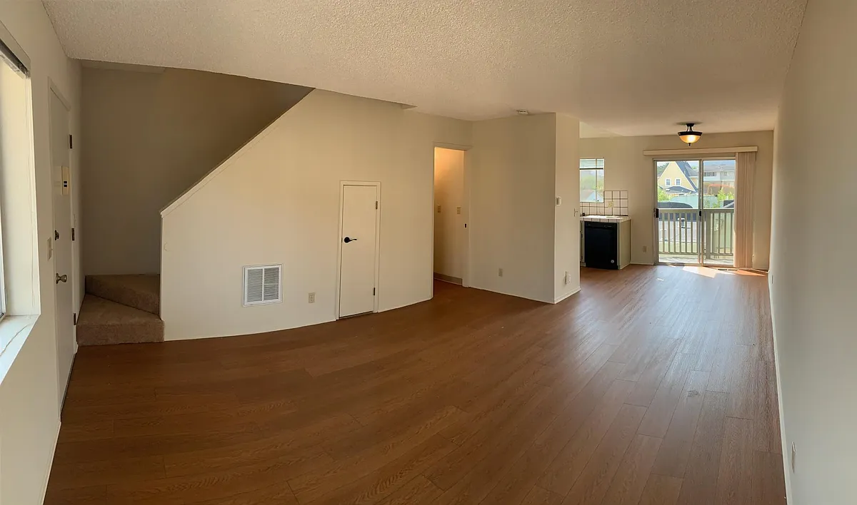 Living Room. - 343 Larkin St #3