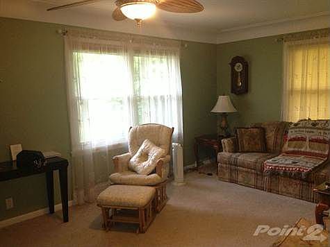 angola living room 2