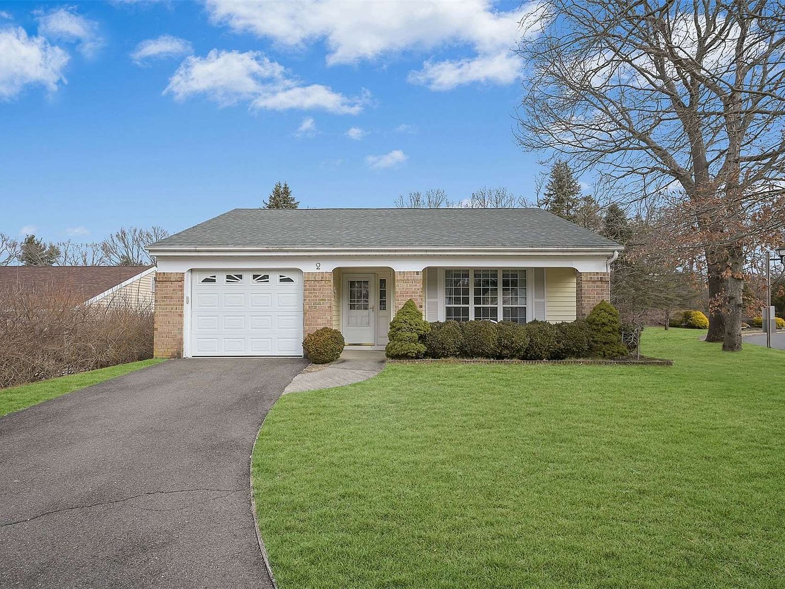 2 Kingston Drive UNIT 2, Ridge, NY 11961 Zillow