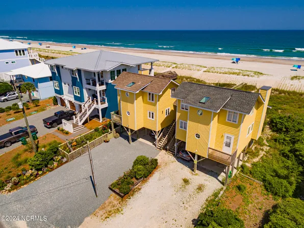125 S Anderson Boulevard #A, Topsail Beach, NC 28445