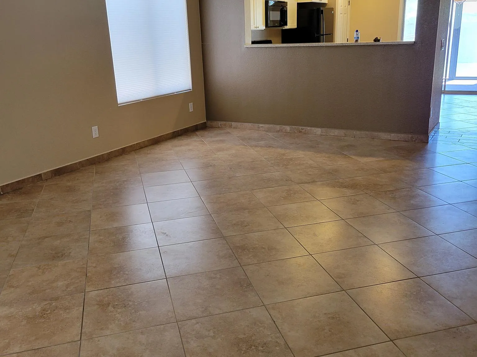 3362 N Pebble Rapids Pl — Photo 2