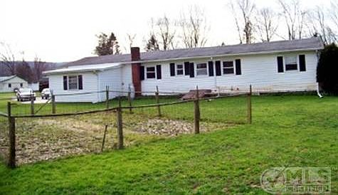 3rd image of 55 Carlo Dr