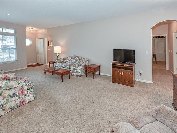 4th image of 2918 Framingham Ln #41R