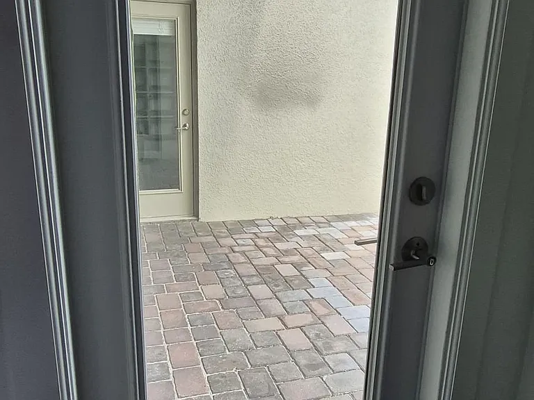 1860 Tohoqua Blvd — Photo 33
