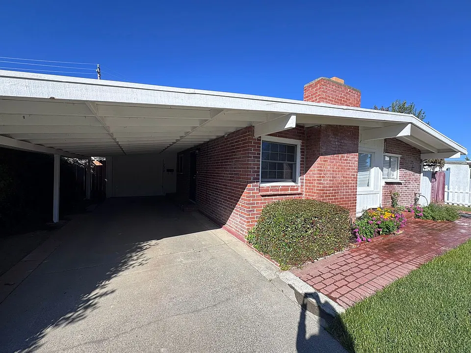 732 Kegle Dr