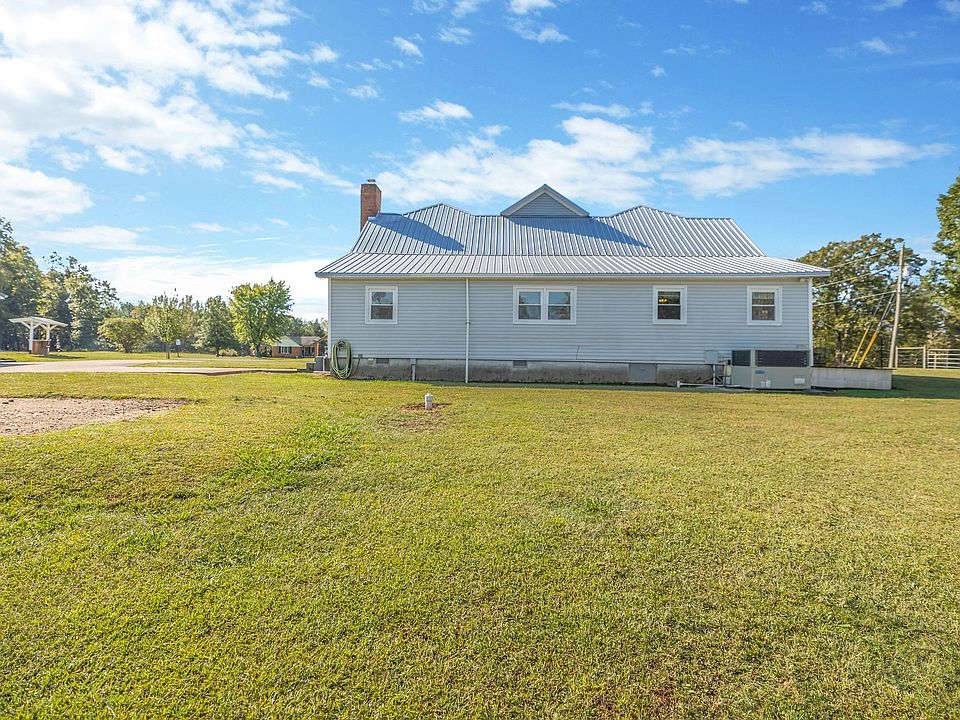 34th image of this home