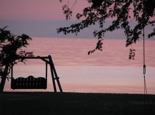 809 Bay Rd, Bay City, MI 48706