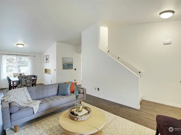 13011 122nd Avenue Ct E, Puyallup, WA 98374