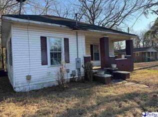 404 E New St, Timmonsville, SC 29161