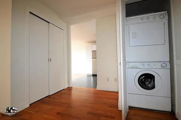 Rented by Bold New York | media 3