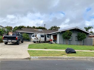 325 Vista Baya, Costa Mesa, CA 92627