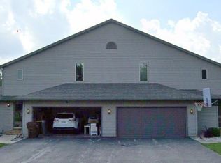 5915 Covey Ridge Trl, Loves Park, IL 61111