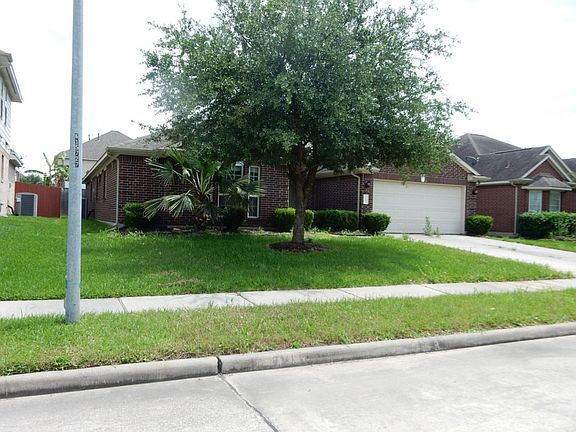 3rd image of 5307 Camarosa Dr