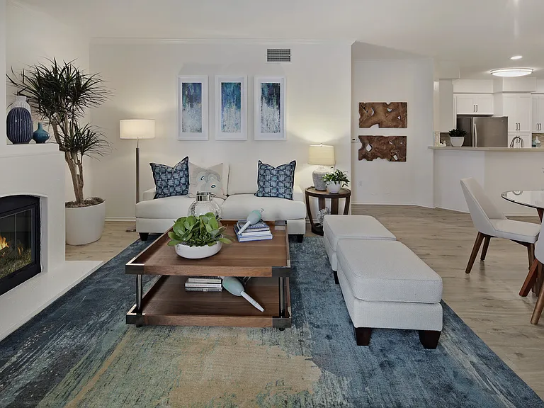 Torrey Villas Apartment Homes — Photo 21