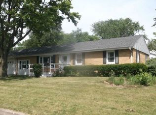 1010 Alton Dr, Champaign, IL 61821