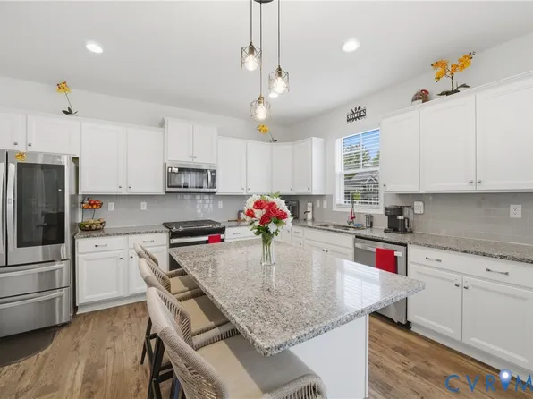 15818 Fishers Green Dr, Chesterfield, VA 23832
