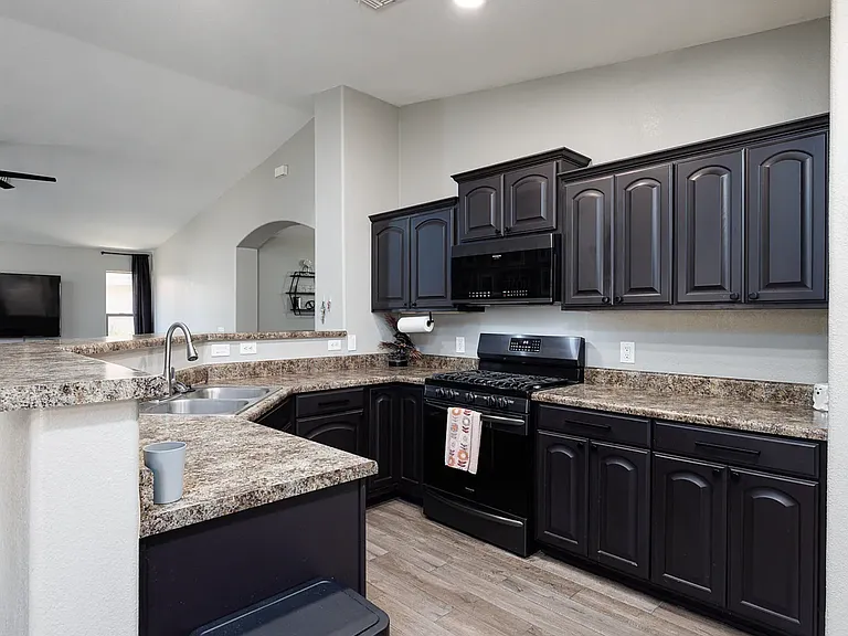 3371 Zion Ct — Photo 1