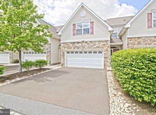223 Concord Pl, Pennington, NJ 08534