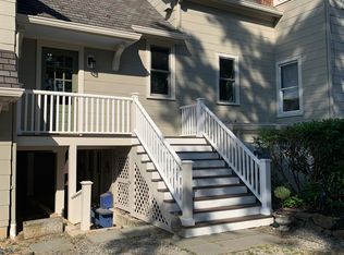 1 Peacock Ln, Mendham, NJ 07945