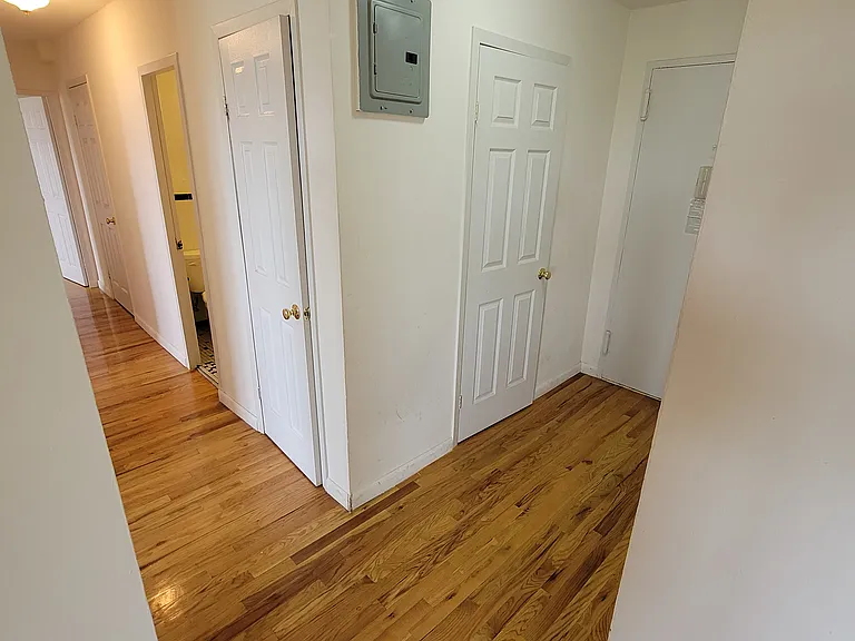 2015 Bruckner Blvd #A6 — Photo 8