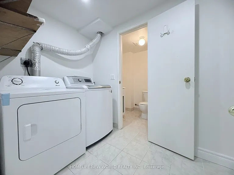 61 Crosland Dr — Photo 32