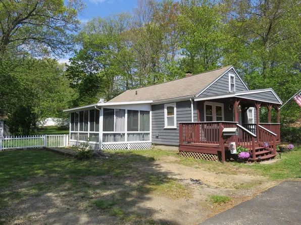 32 Harriette St N, Randolph, MA 02368