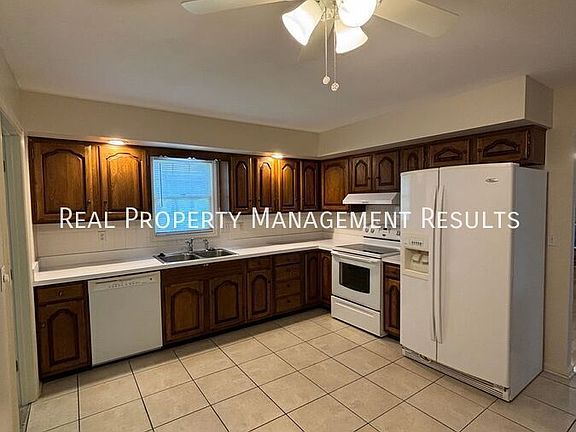 4th image of 7577 Nottingham Dr