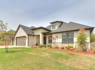 7401 Whirlwind Way, Edmond, OK 73034