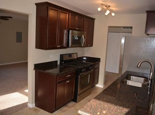 129 Lawton Ln, Bolingbrook, IL 60440