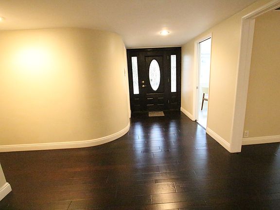 5th image of 4196 Mount Vernon Dr