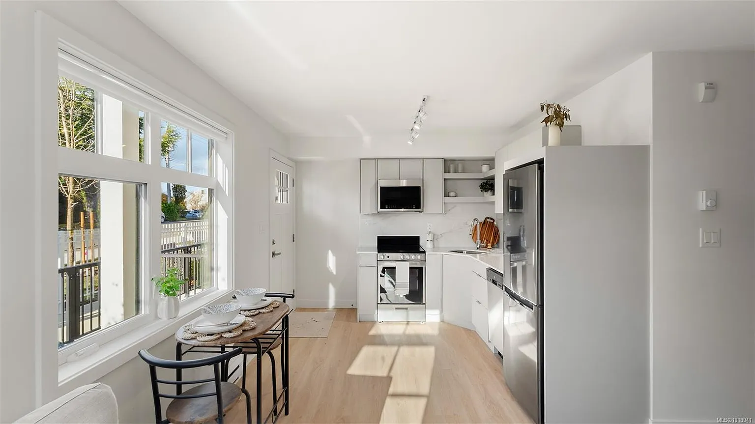 4201 Tyndall Ave #2202 photo 1