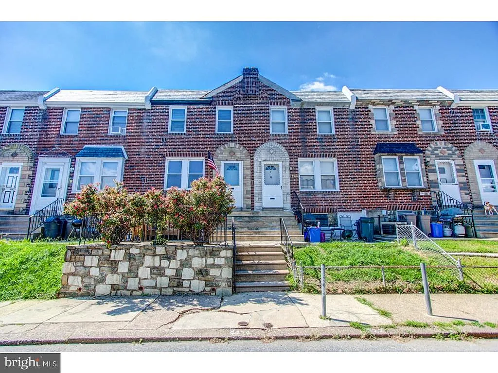 4424 Vista St photo 1