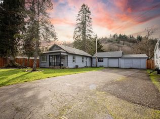 78572 Currin Blvd, Cottage Grove, OR 97424