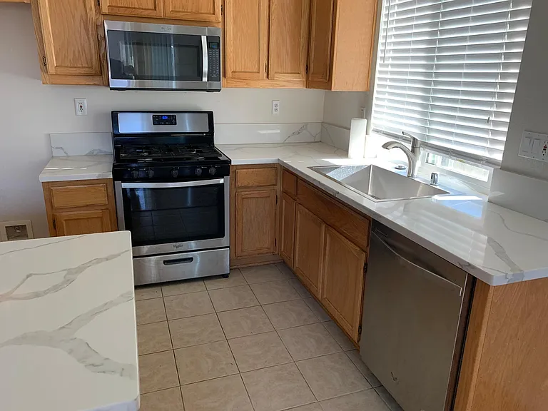 9017 Luken Ct — Photo 9