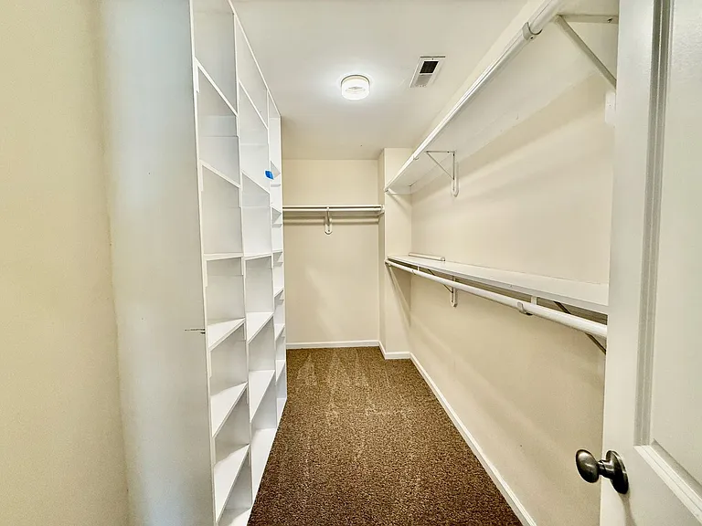 4205 Dartmouth St — Photo 12