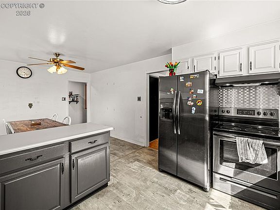 5th image of 1528 Alexander Cir