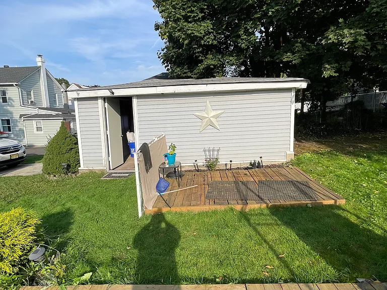 14 Hart St — Photo 15