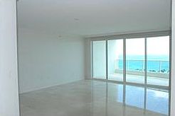 3rd image of 20201 E Country Club Dr APT 2807