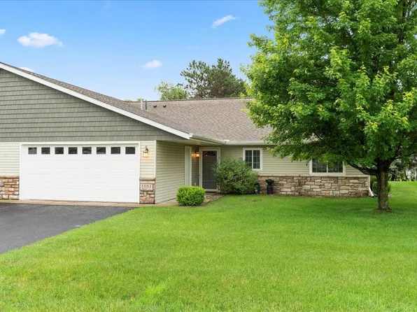 1051 W Ridge Ct Unit 27, New Richmond, WI 54017