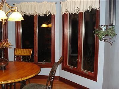 5th image of 111 Magdelena Dr