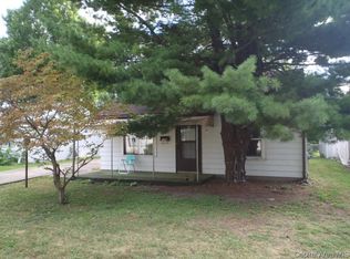 3018 S 3rd St, Southern View, IL 62703